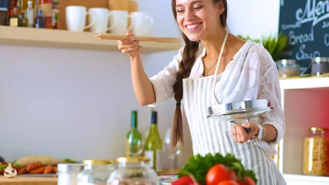 woman-cooking-tasting-food